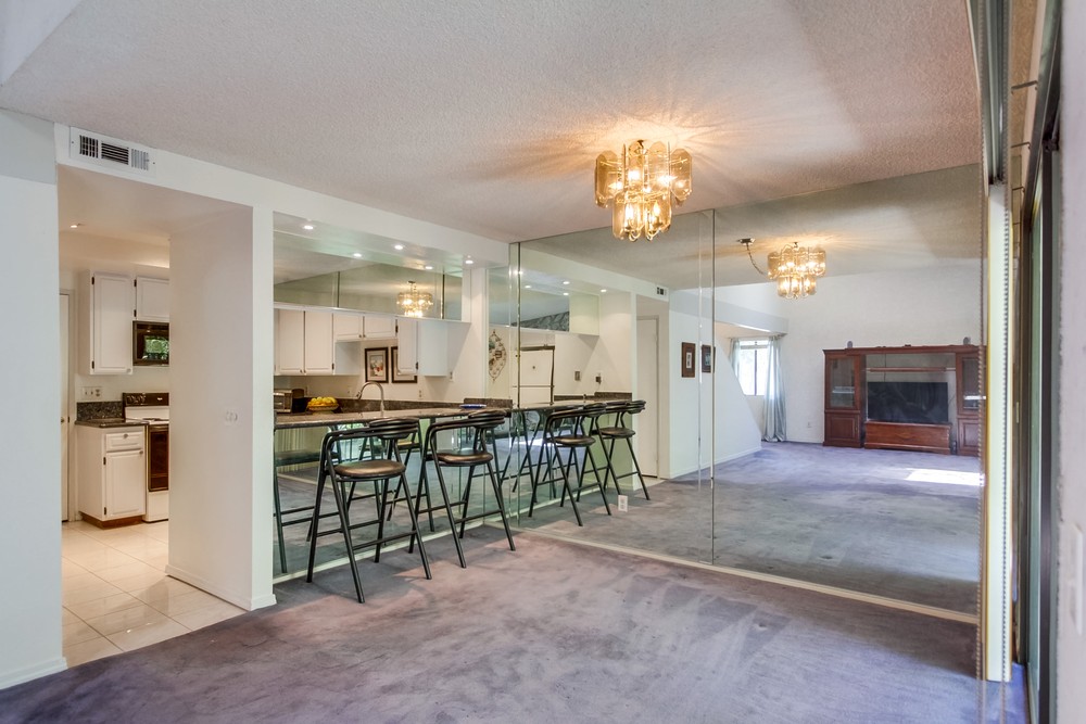 Virtual tour photo 11 of 42 for 5083 Lambert Ln