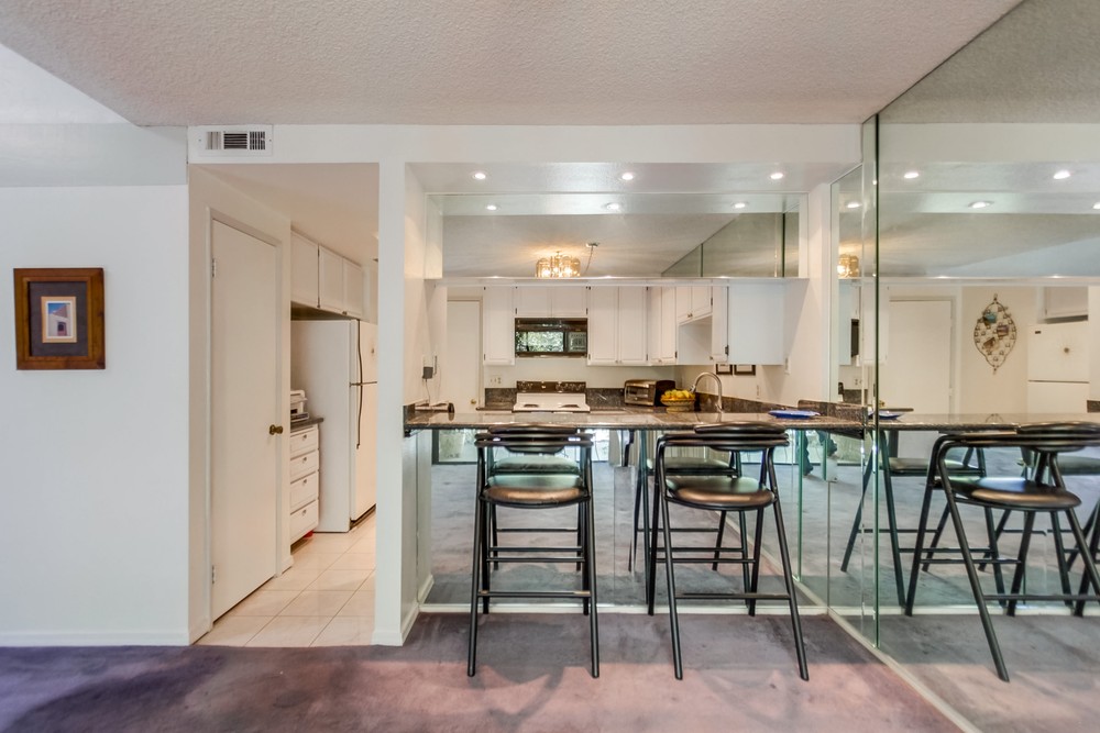 Virtual tour photo 13 of 42 for 5083 Lambert Ln