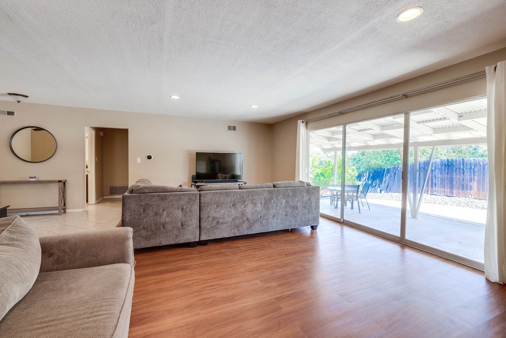Virtual tour photo 6 of 30 for 5086 Faber Way