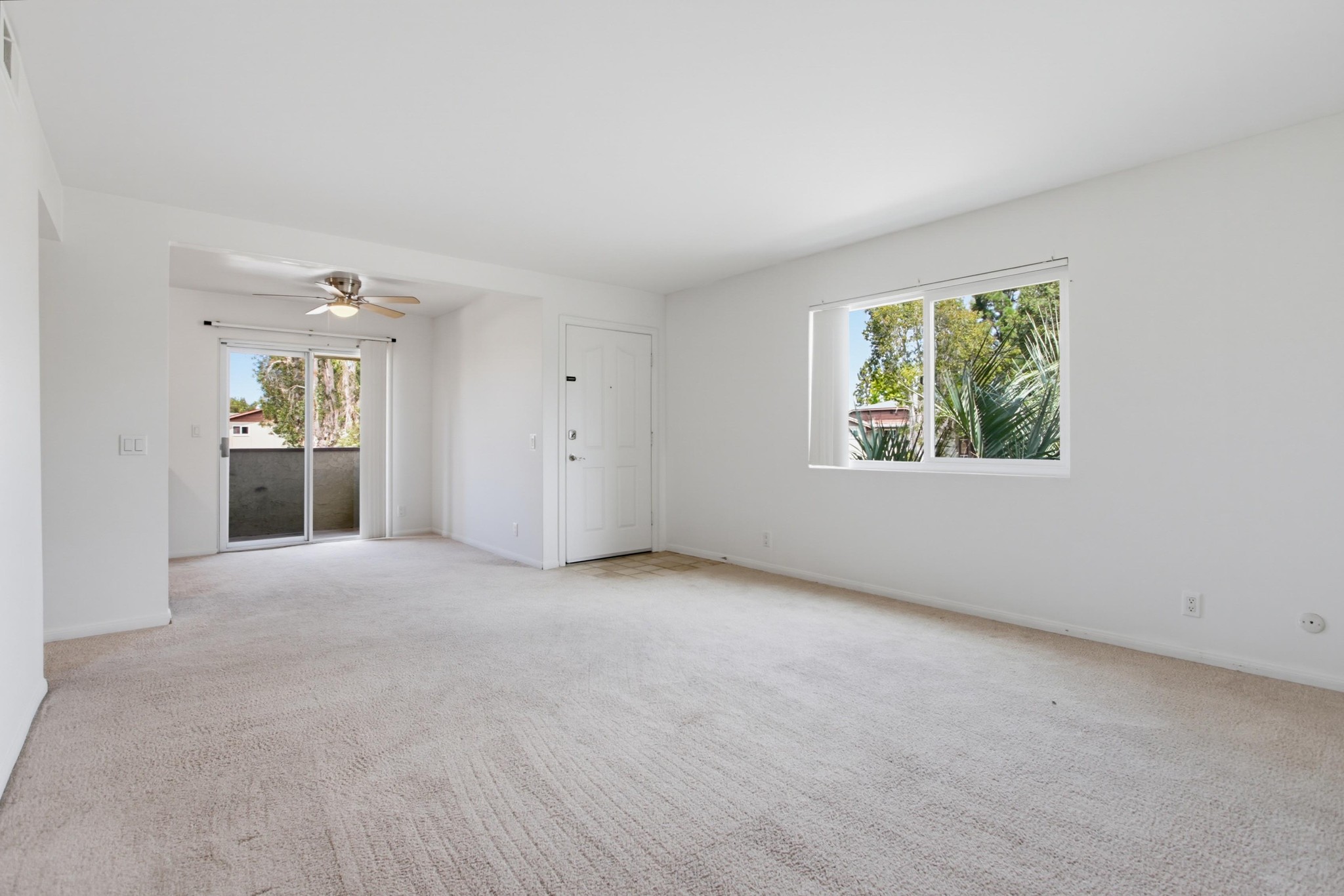 Virtual tour photo 8 of 31 for 509 Calle Montecito Unit 42