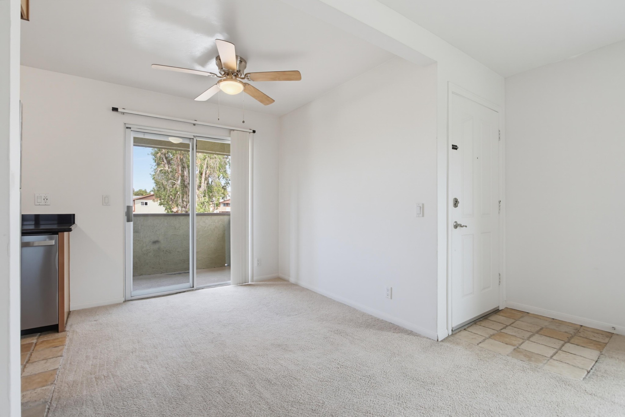 Virtual tour photo 10 of 31 for 509 Calle Montecito Unit 42
