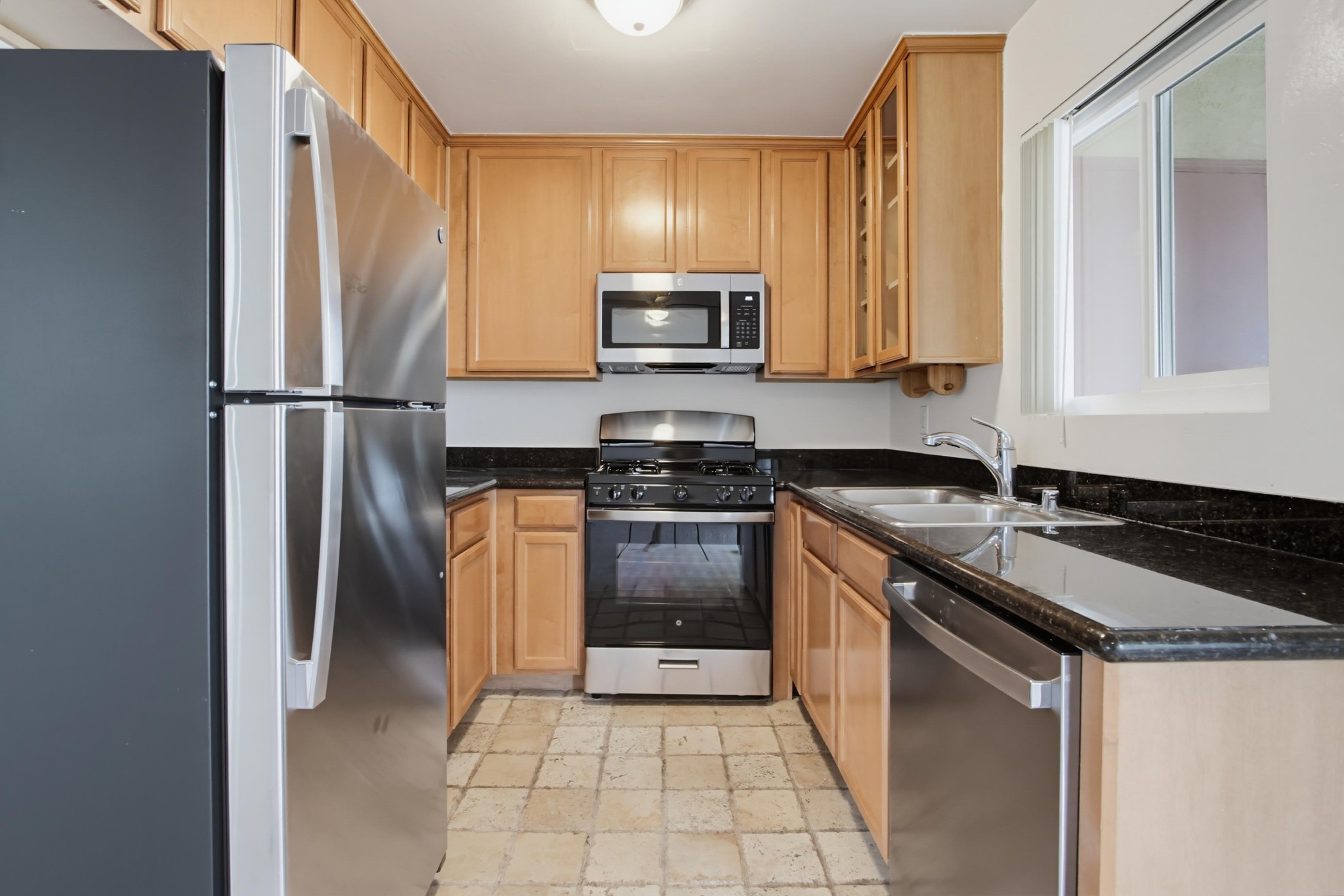 Virtual tour photo 12 of 31 for 509 Calle Montecito Unit 42