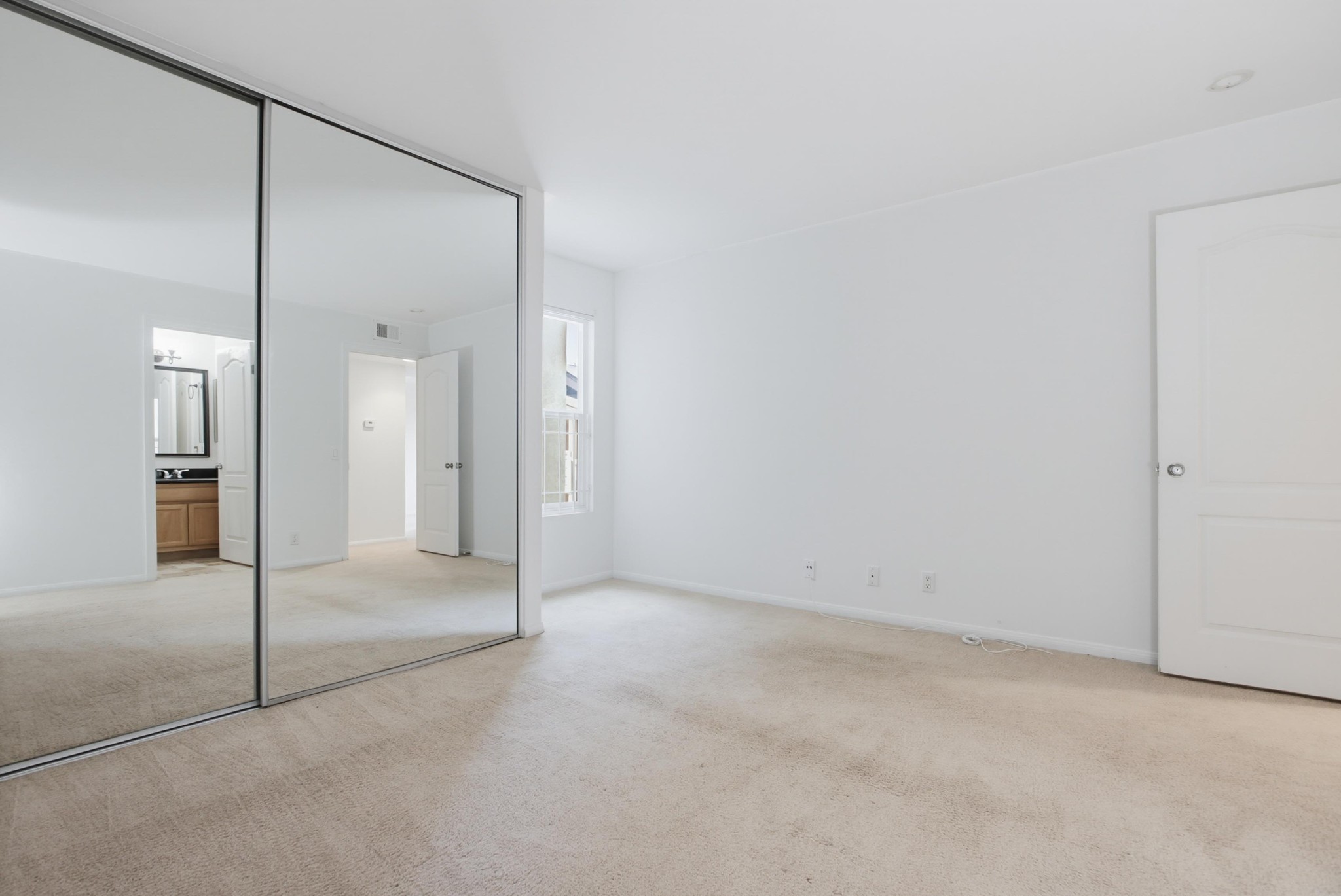 Virtual tour photo 20 of 31 for 509 Calle Montecito Unit 42