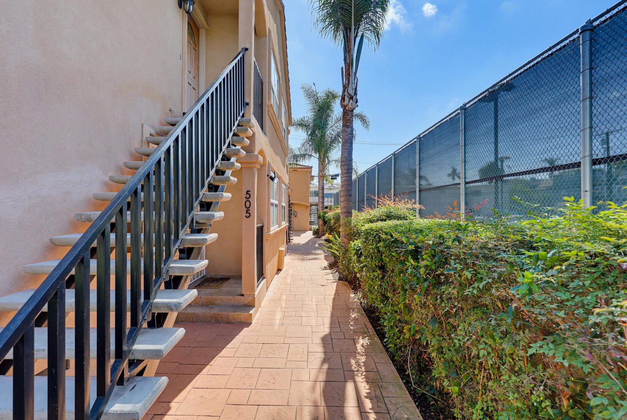 Virtual tour photo 8 of 67 for 509 D Ave
