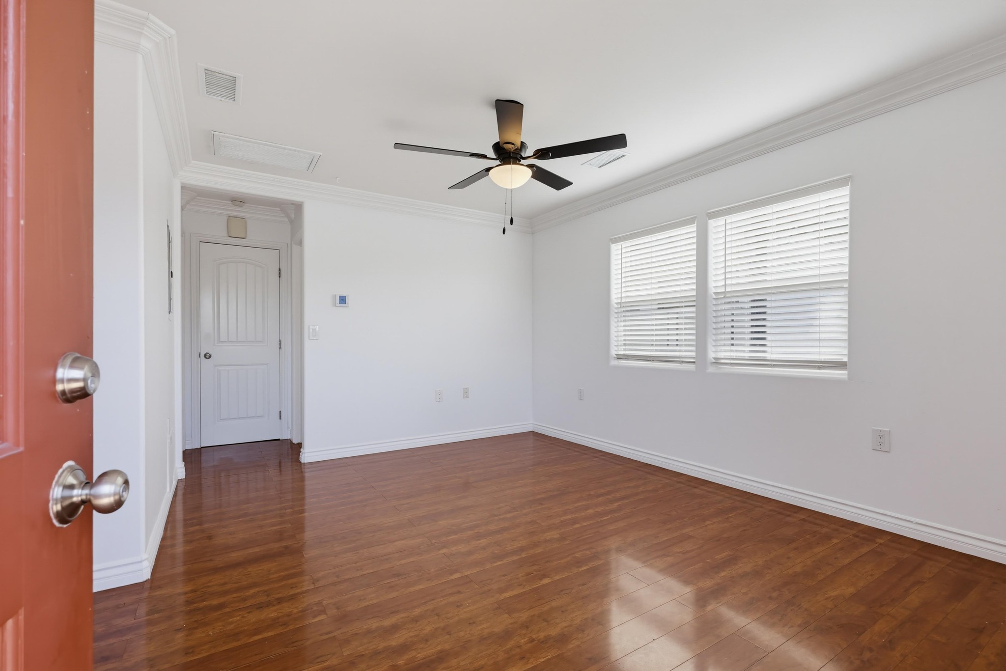 Virtual tour photo 14 of 67 for 509 D Ave