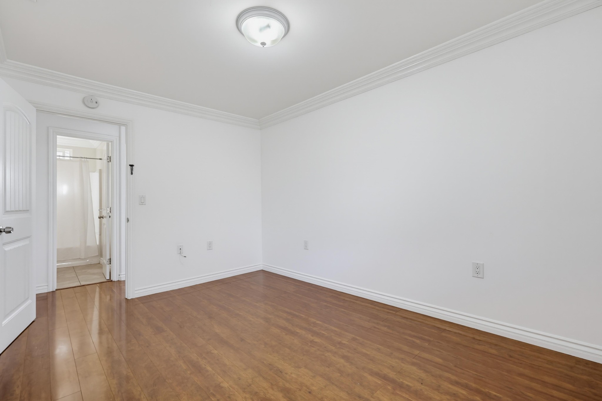 Virtual tour photo 32 of 67 for 509 D Ave