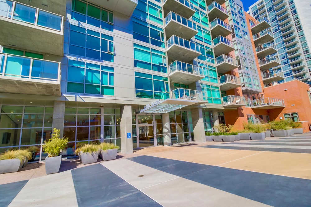 Virtual tour photo 7 of 32 for 509 The Mark Ln