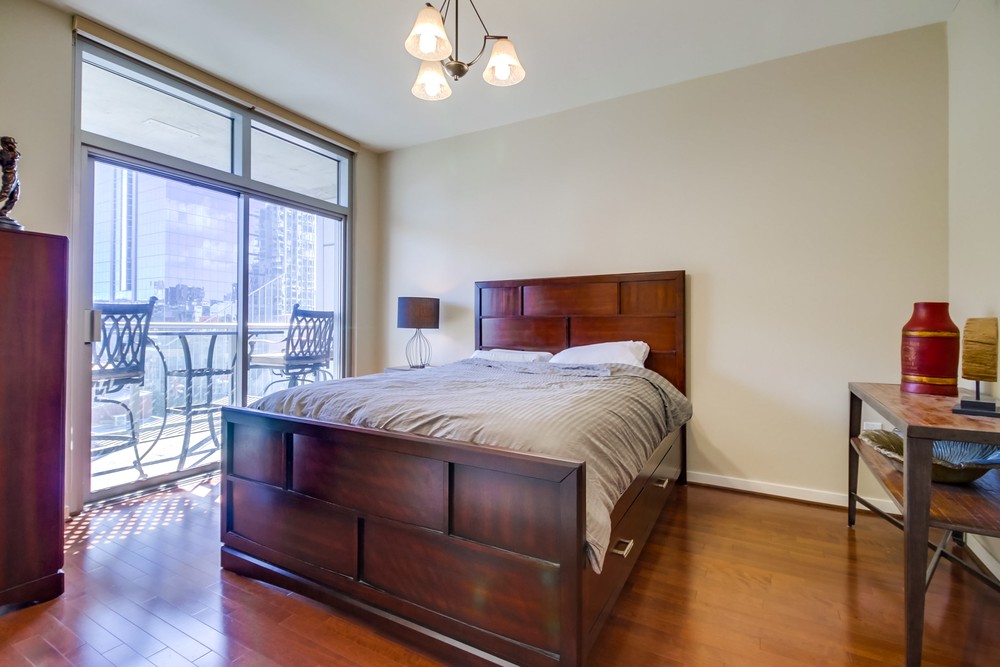Virtual tour photo 23 of 32 for 509 The Mark Ln