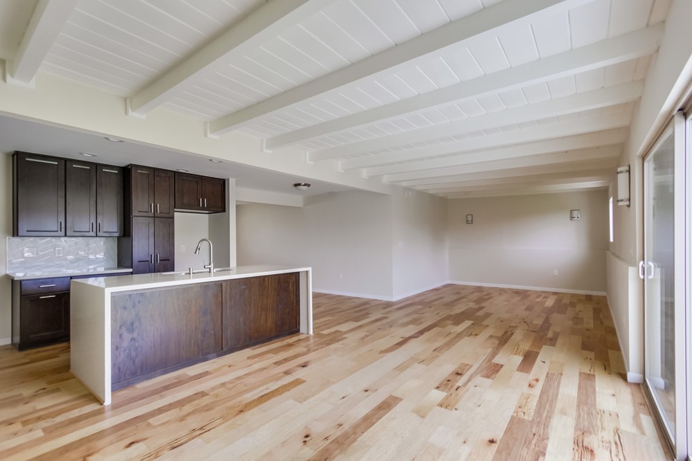 Virtual tour photo 12 of 36 for 5092 Roscrea Avenue
