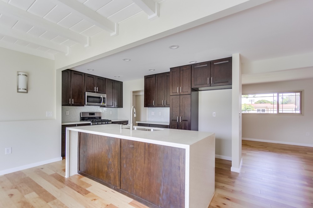 Virtual tour photo 13 of 36 for 5092 Roscrea Avenue