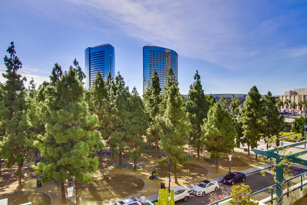 Virtual tour photo 48 of 55 for 510 1st Ave #402
