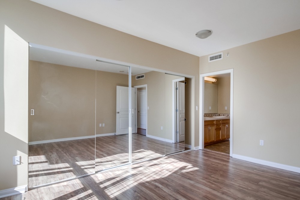 Virtual tour photo 24 of 66 for 510 1st Ave