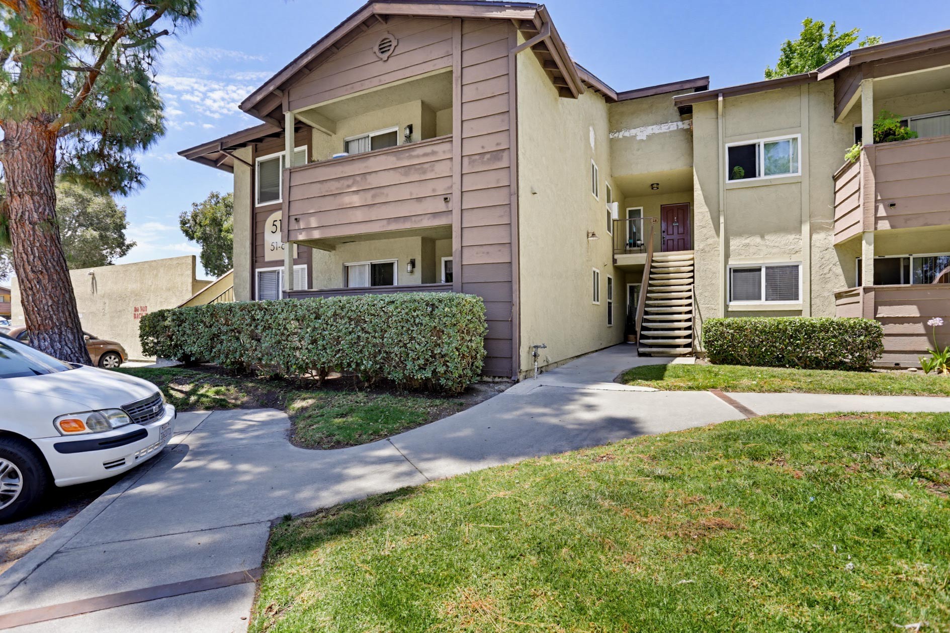 Virtual tour photo 1 of 28 for 510 Calle Montecito Unit 53