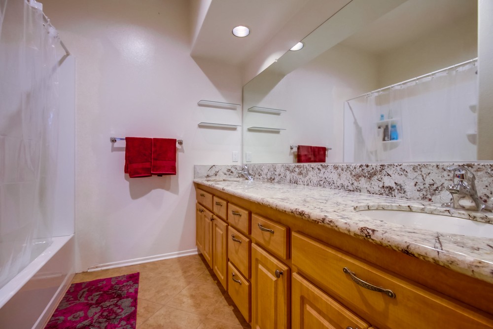 Virtual tour photo 20 of 30 for 510 Camino De La Reina #135