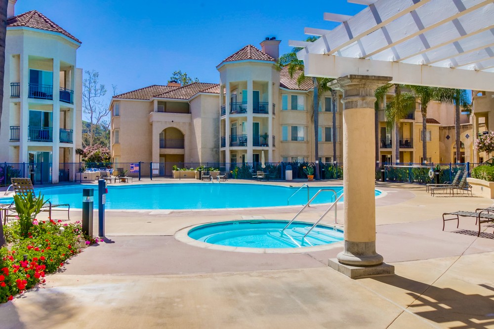 Virtual tour photo 27 of 30 for 510 Camino De La Reina #135