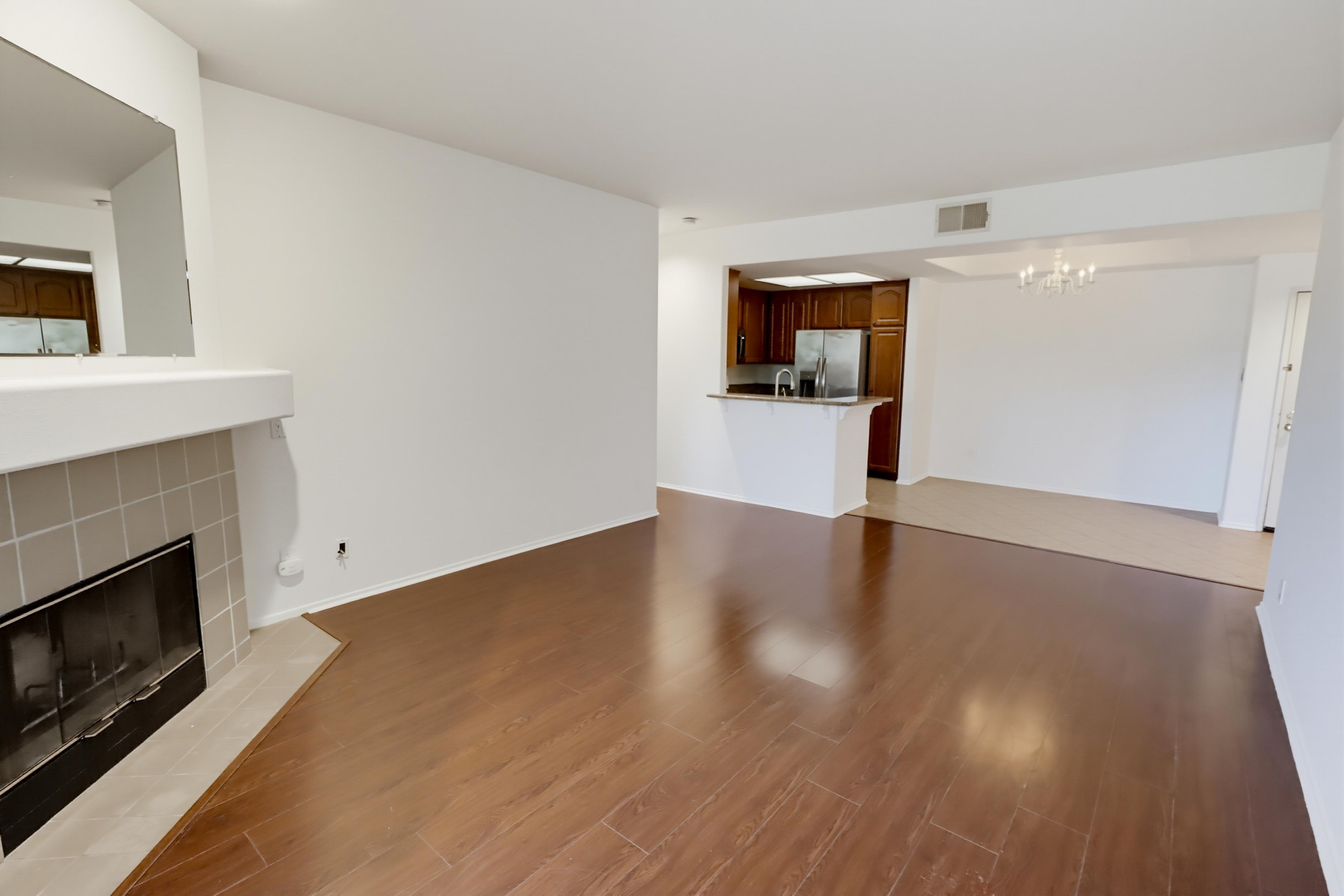 Virtual tour photo 13 of 37 for 510 Camino De La Reina Unit 135
