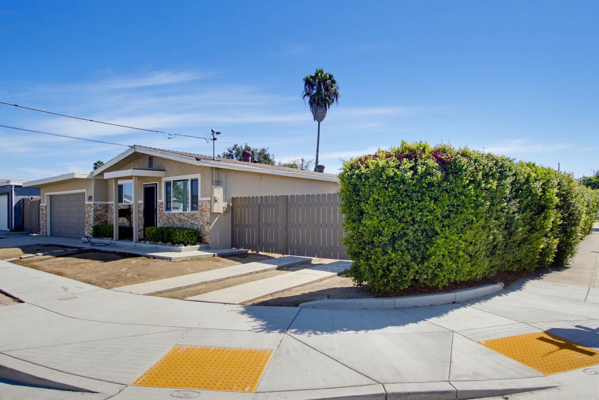 Virtual tour photo 4 of 44 for 5101 Diane Ave