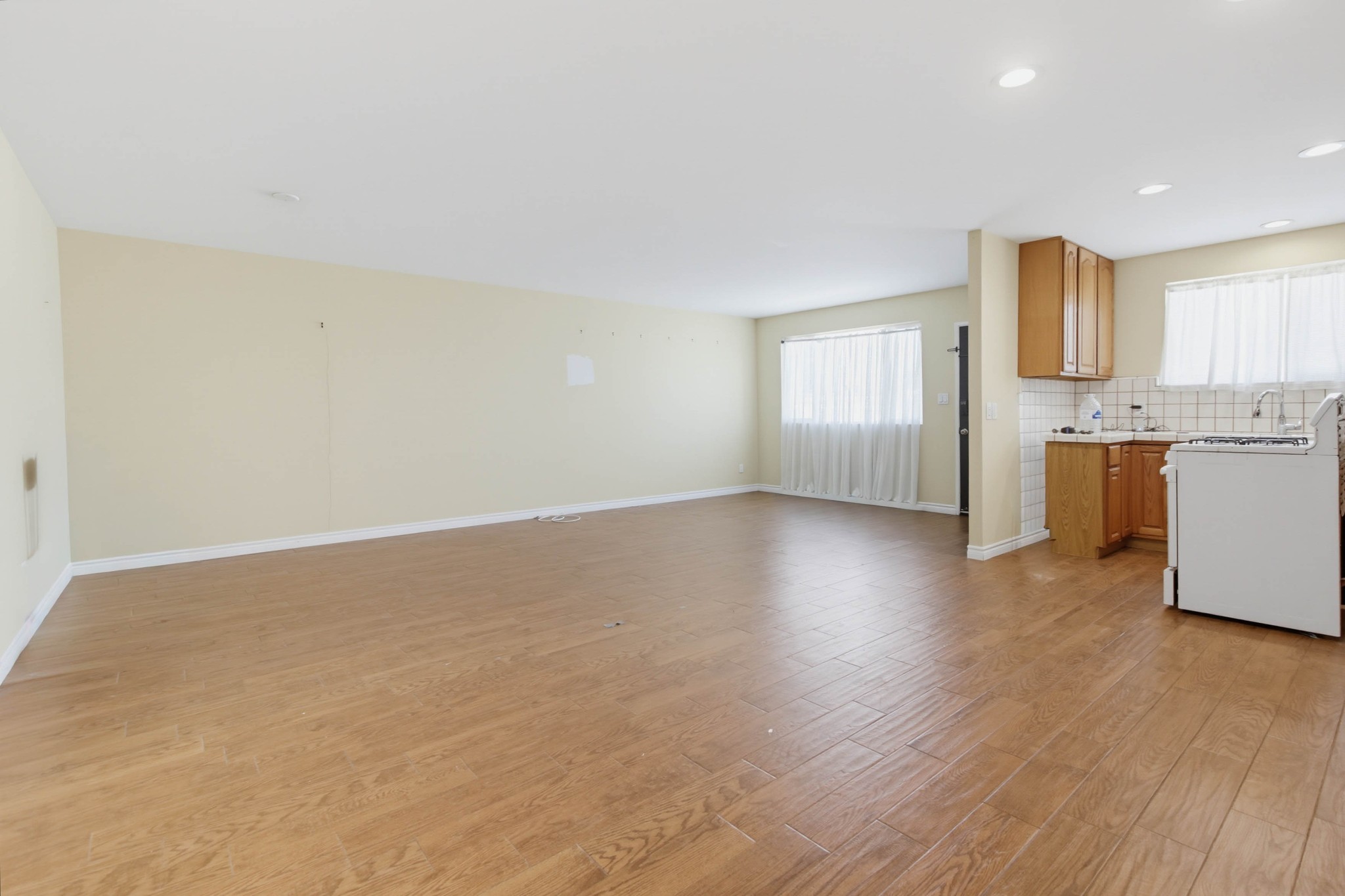 Virtual tour photo 11 of 44 for 5101 Diane Ave