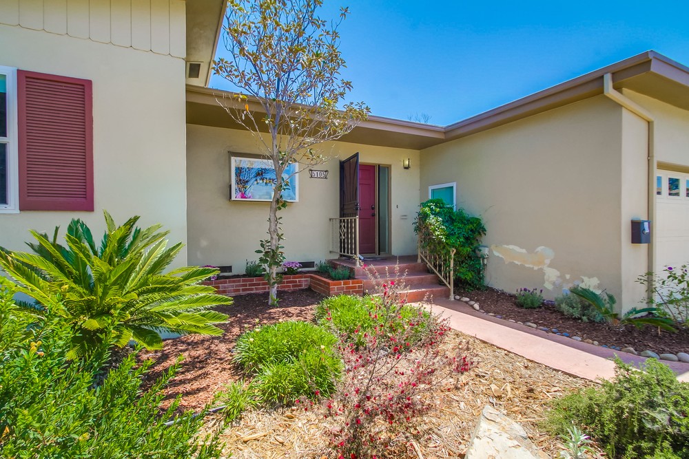 Virtual tour photo 5 of 26 for 5105 Gary St