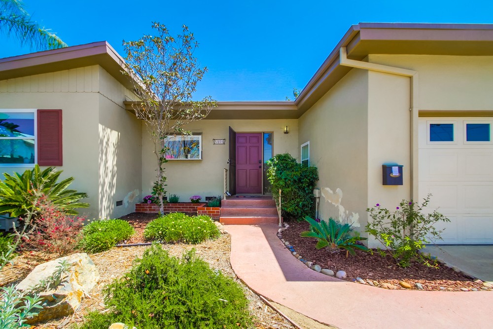 Virtual tour photo 6 of 26 for 5105 Gary St