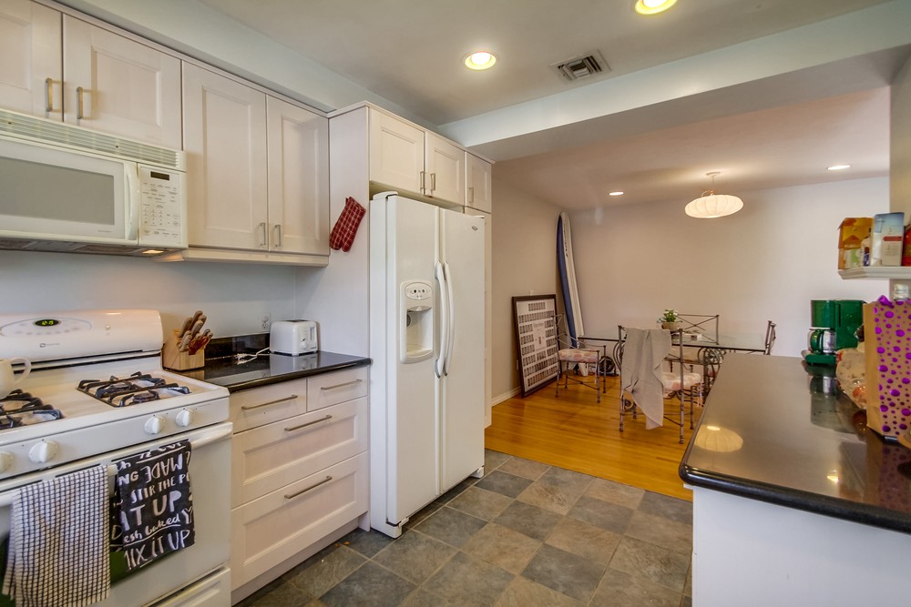 Virtual tour photo 17 of 26 for 5105 Gary St
