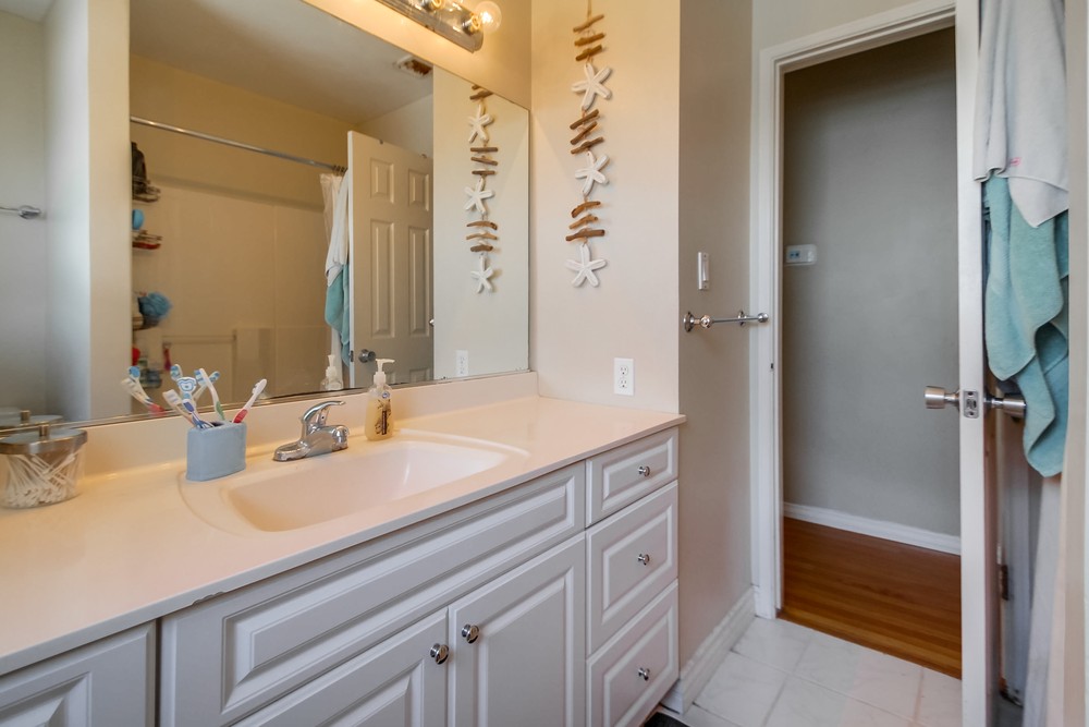 Virtual tour photo 19 of 26 for 5105 Gary St