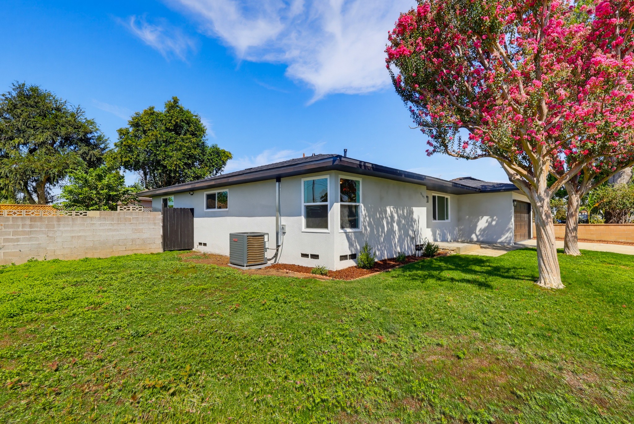 Virtual tour photo 4 of 74 for 5105 Golden West Ave