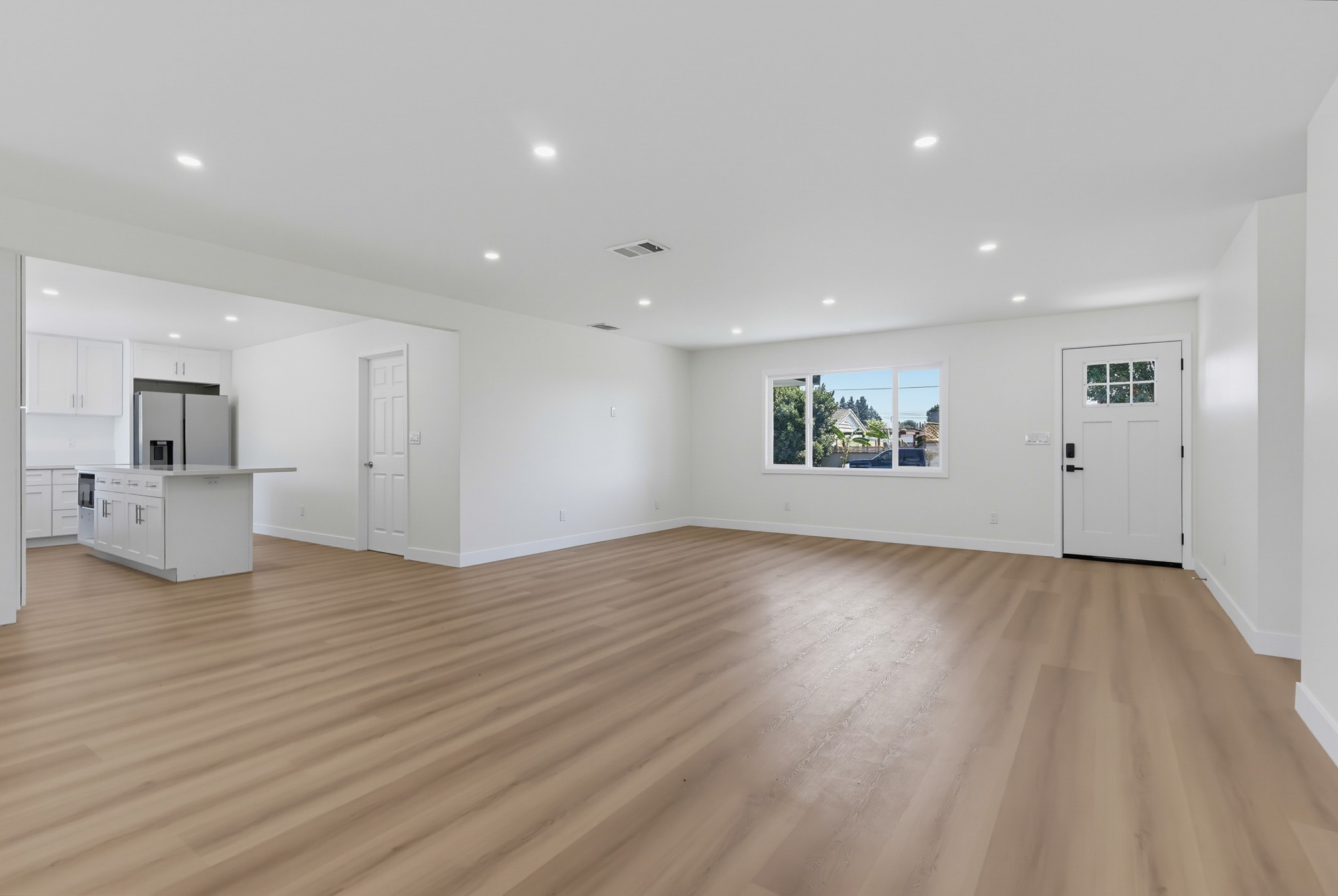 Virtual tour photo 21 of 74 for 5105 Golden West Ave