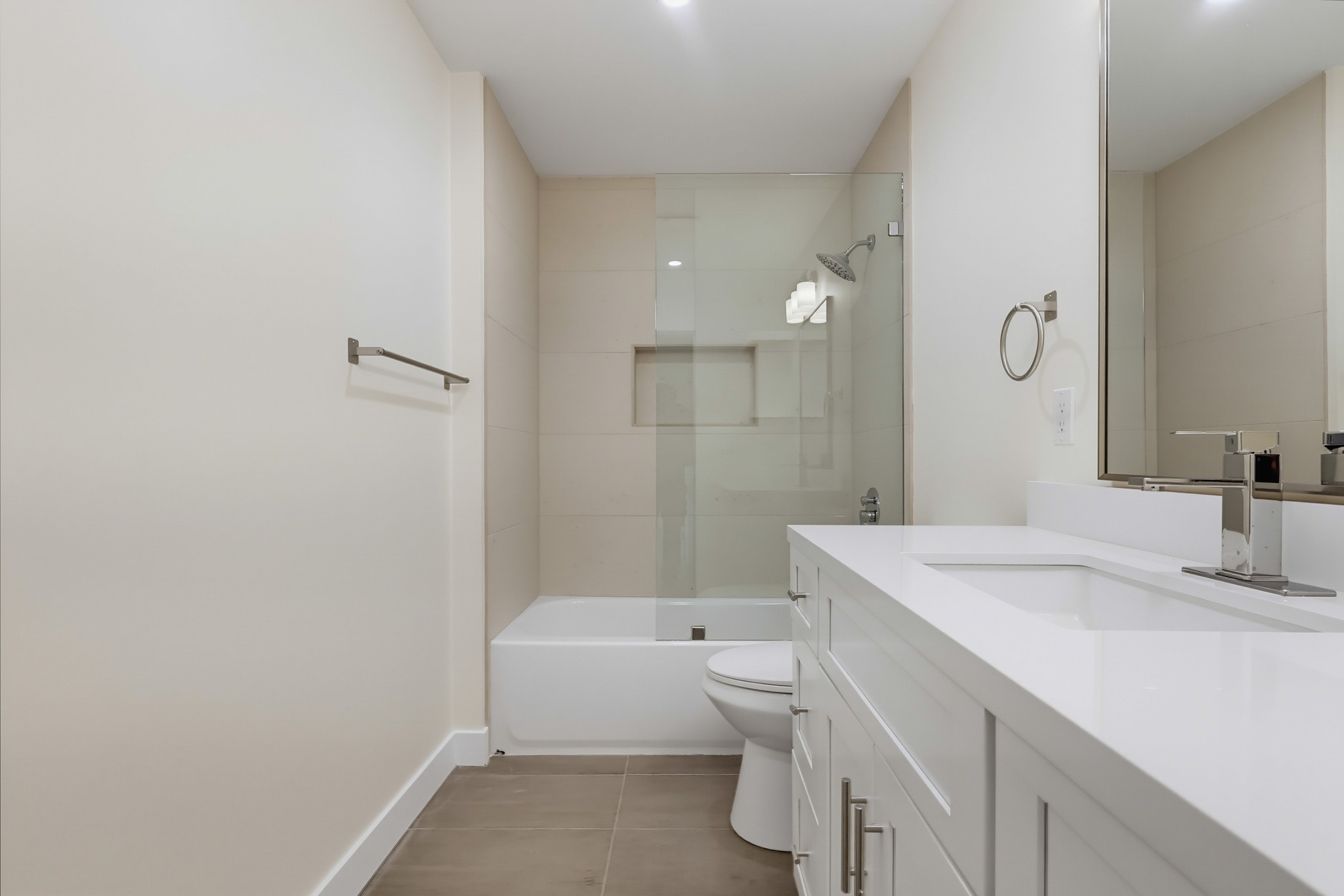 Virtual tour photo 35 of 74 for 5105 Golden West Ave