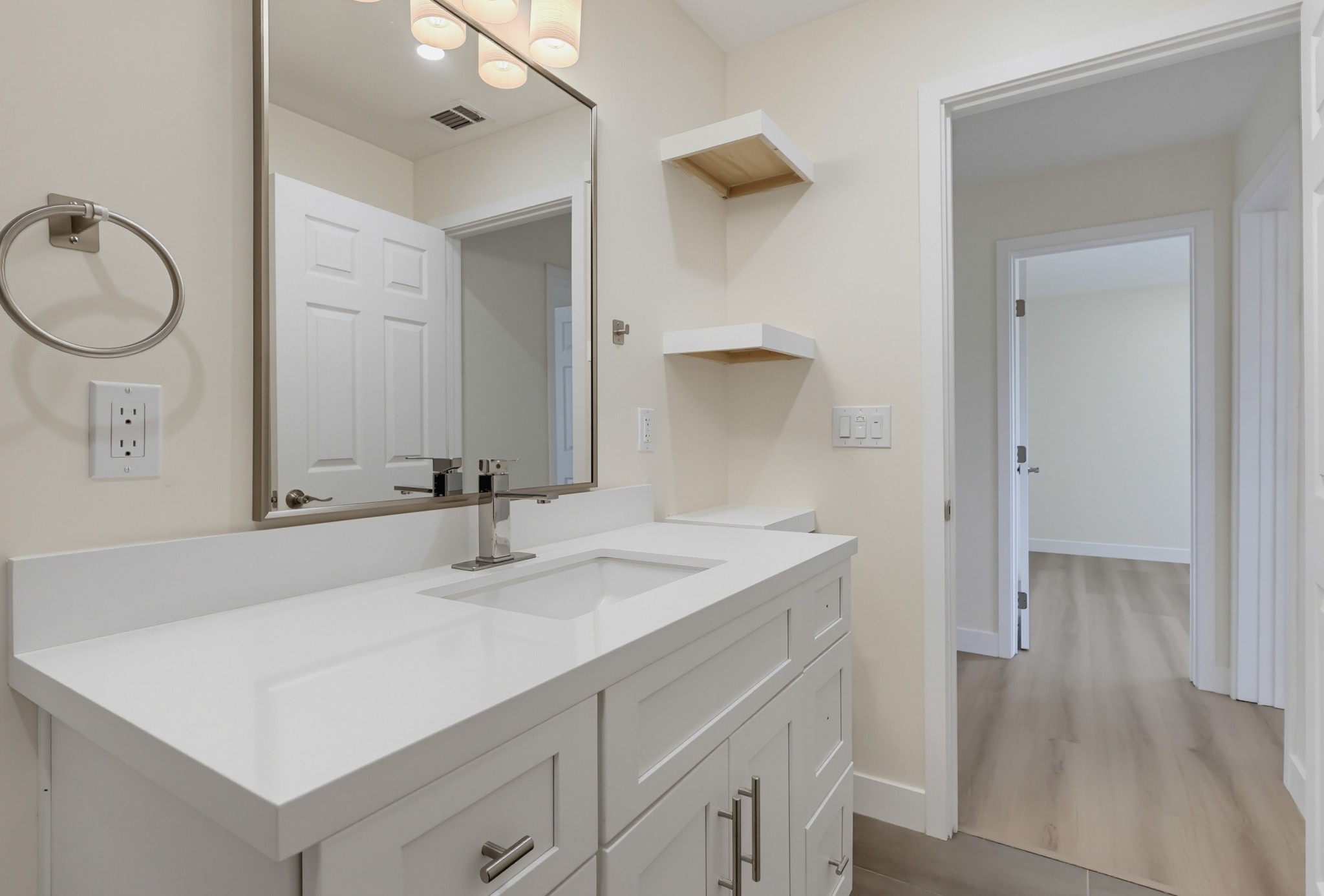 Virtual tour photo 37 of 74 for 5105 Golden West Ave