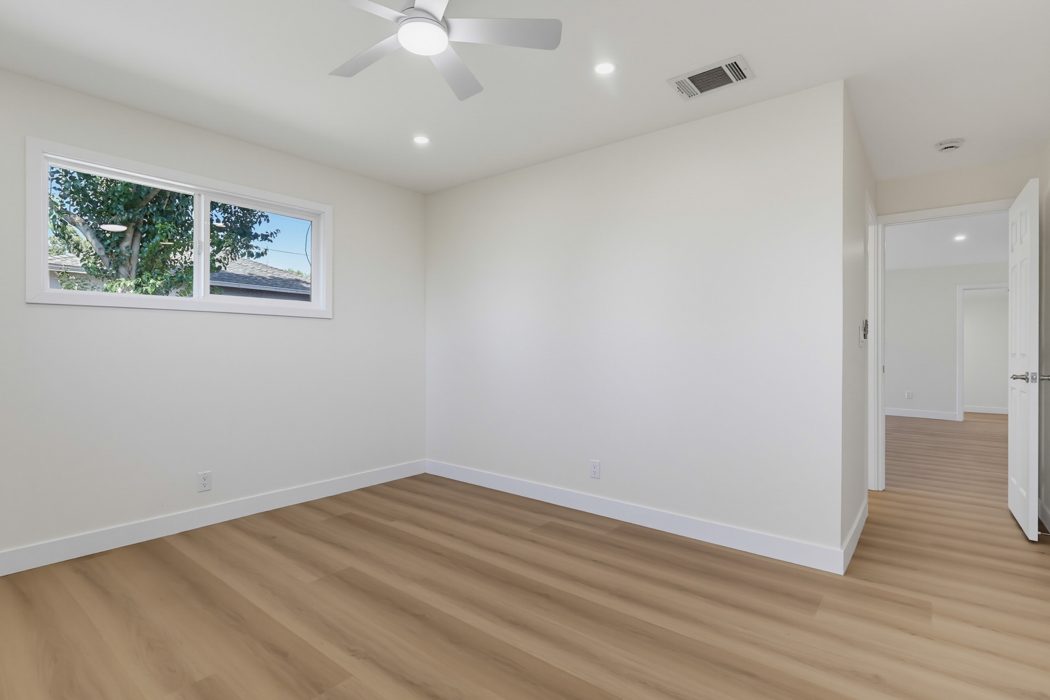 Virtual tour photo 47 of 74 for 5105 Golden West Ave