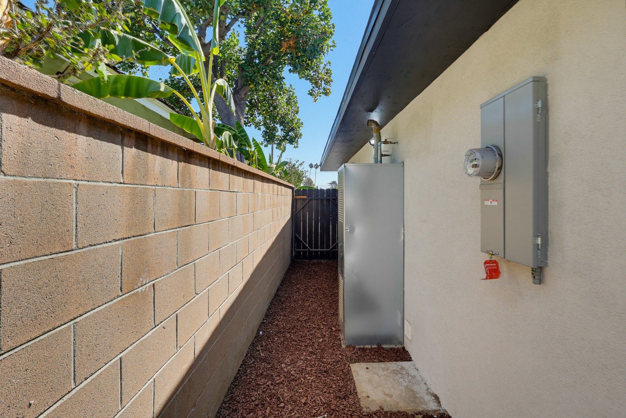 Virtual tour photo 57 of 74 for 5105 Golden West Ave