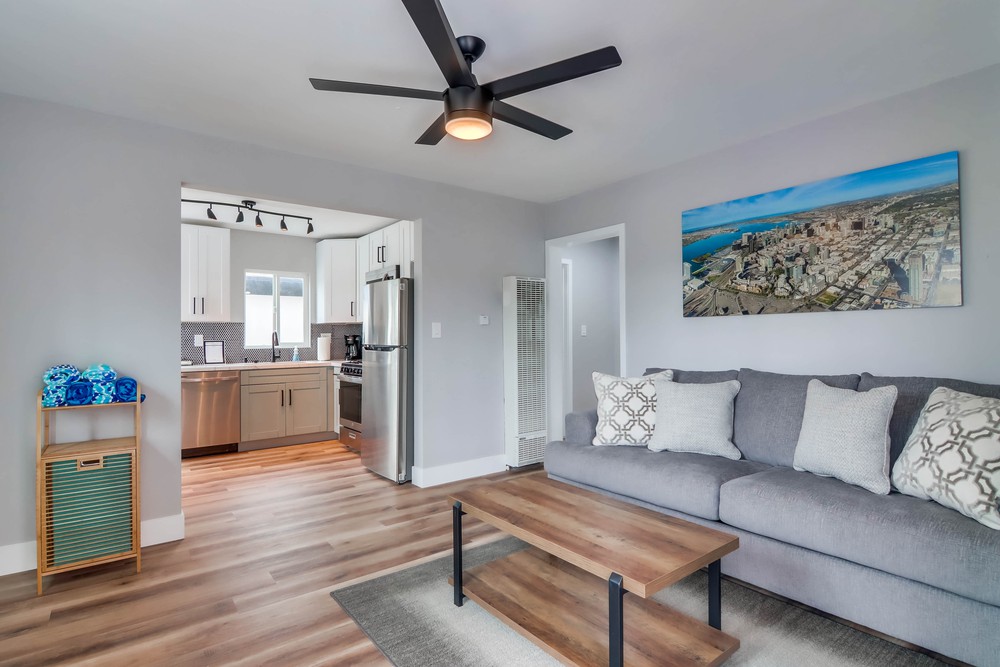 Virtual tour photo 11 of 34 for 5106 Muir Ave