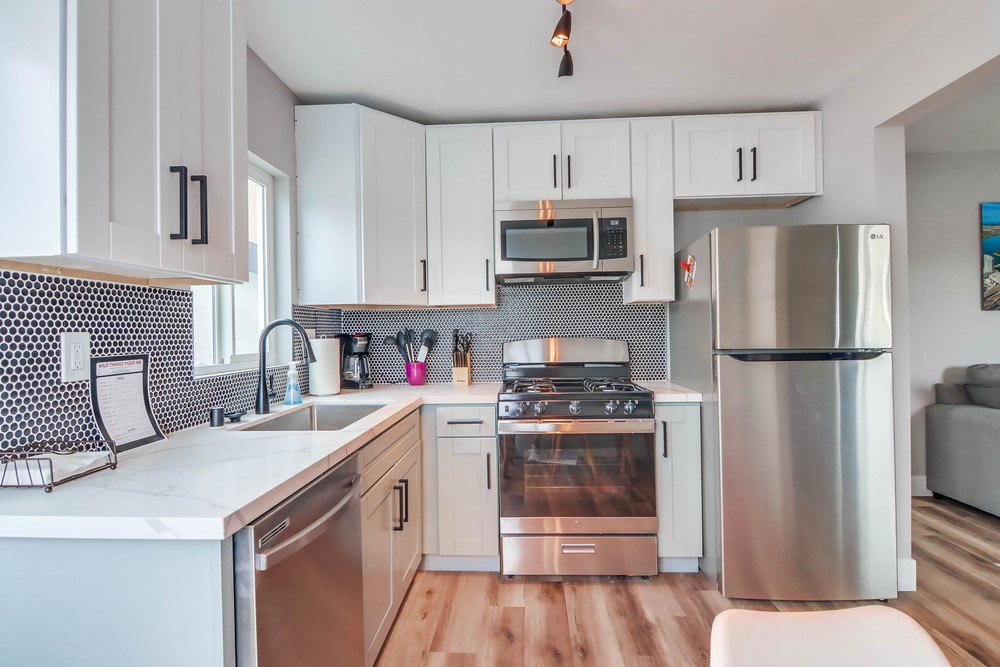 Virtual tour photo 21 of 34 for 5106 Muir Ave