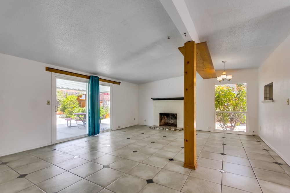 Virtual tour photo 6 of 31 for 511 Cochran Ave