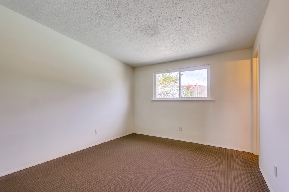 Virtual tour photo 13 of 31 for 511 Cochran Ave