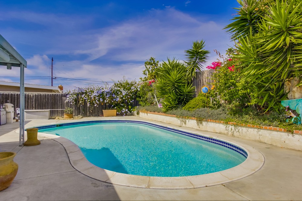 Virtual tour photo 25 of 31 for 511 Cochran Ave