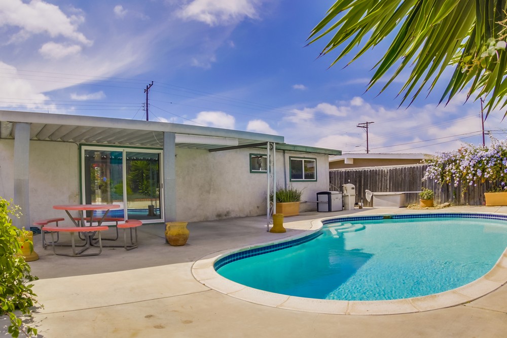 Virtual tour photo 27 of 31 for 511 Cochran Ave