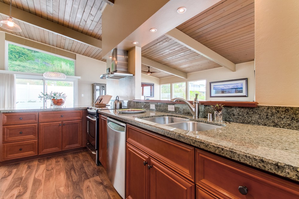 Virtual tour photo 28 of 49 for 5111 San Aquario Dr