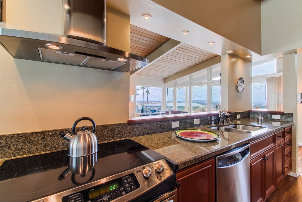 Virtual tour photo 29 of 49 for 5111 San Aquario Dr