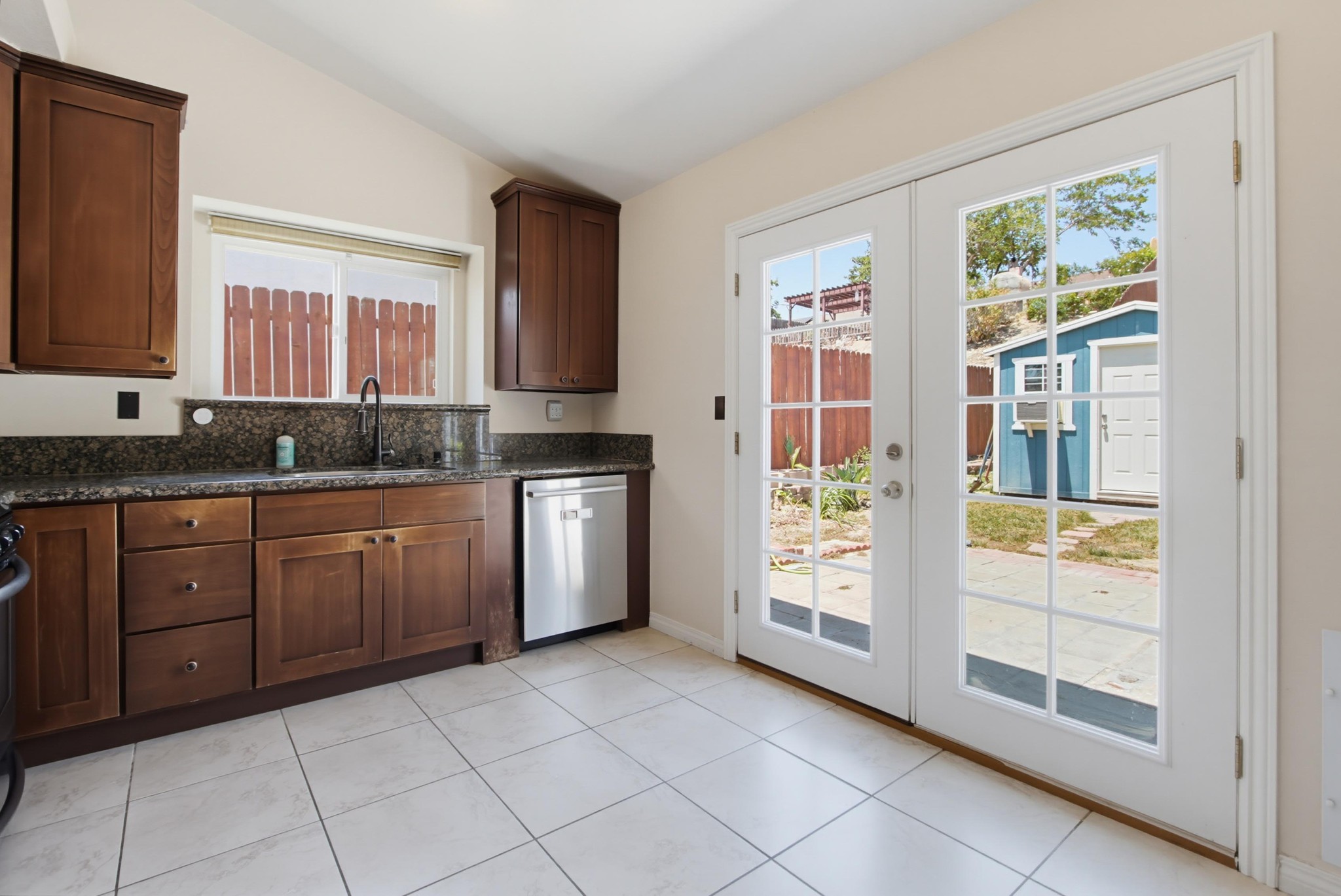 Virtual tour photo 15 of 42 for 5117 Greenbrook St