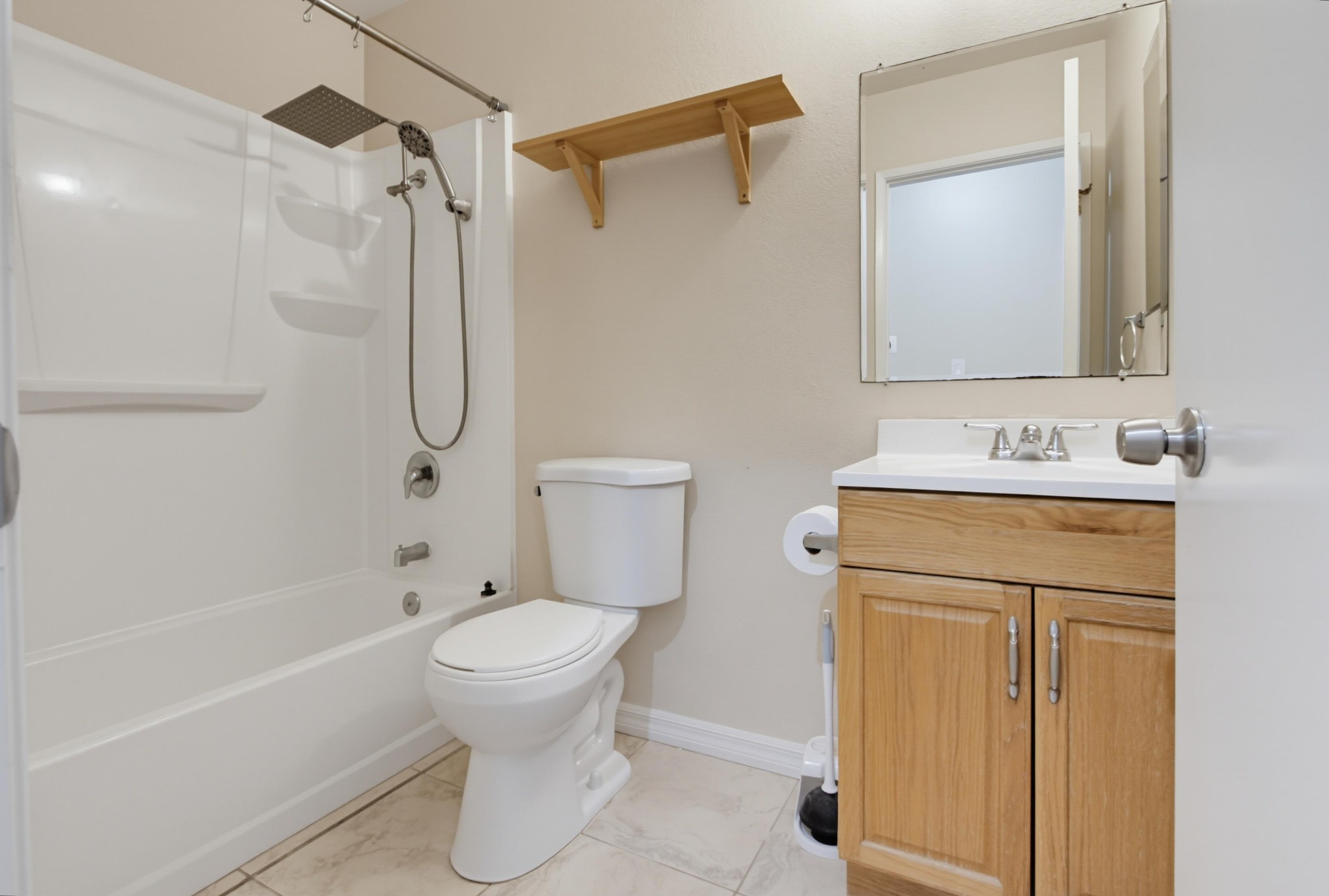 Virtual tour photo 23 of 42 for 5117 Greenbrook St