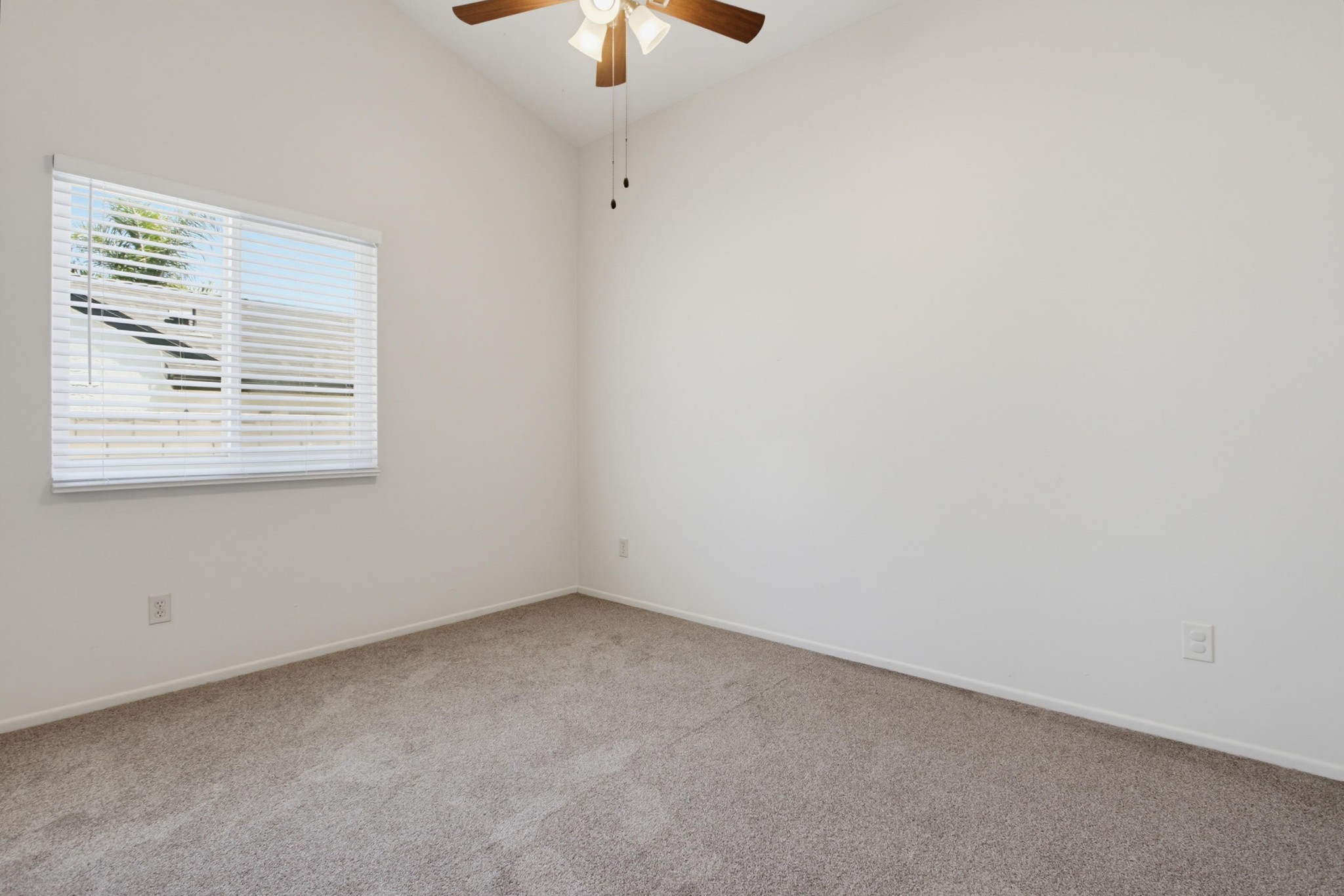 Virtual tour photo 25 of 42 for 5117 Greenbrook St