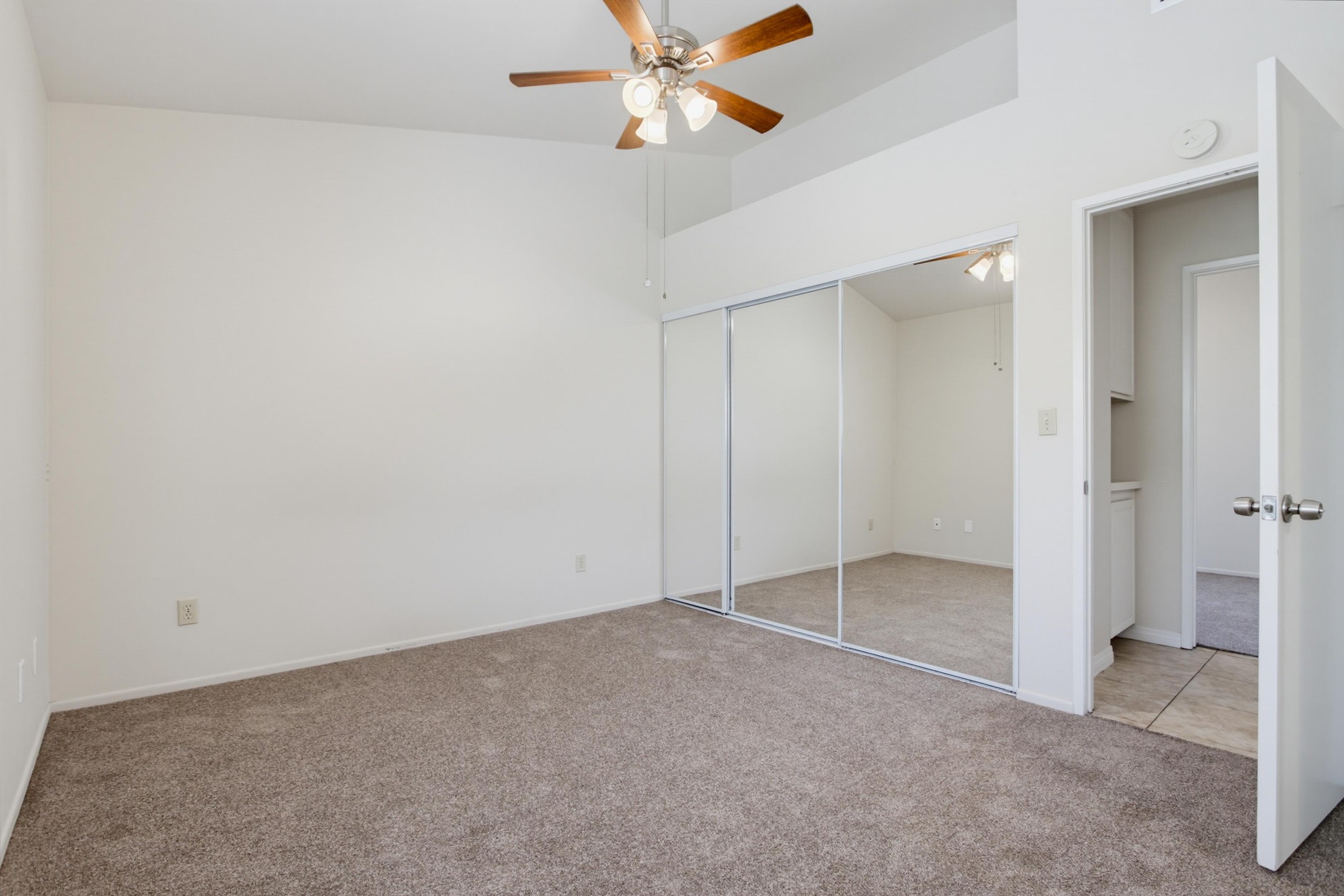 Virtual tour photo 31 of 42 for 5117 Greenbrook St