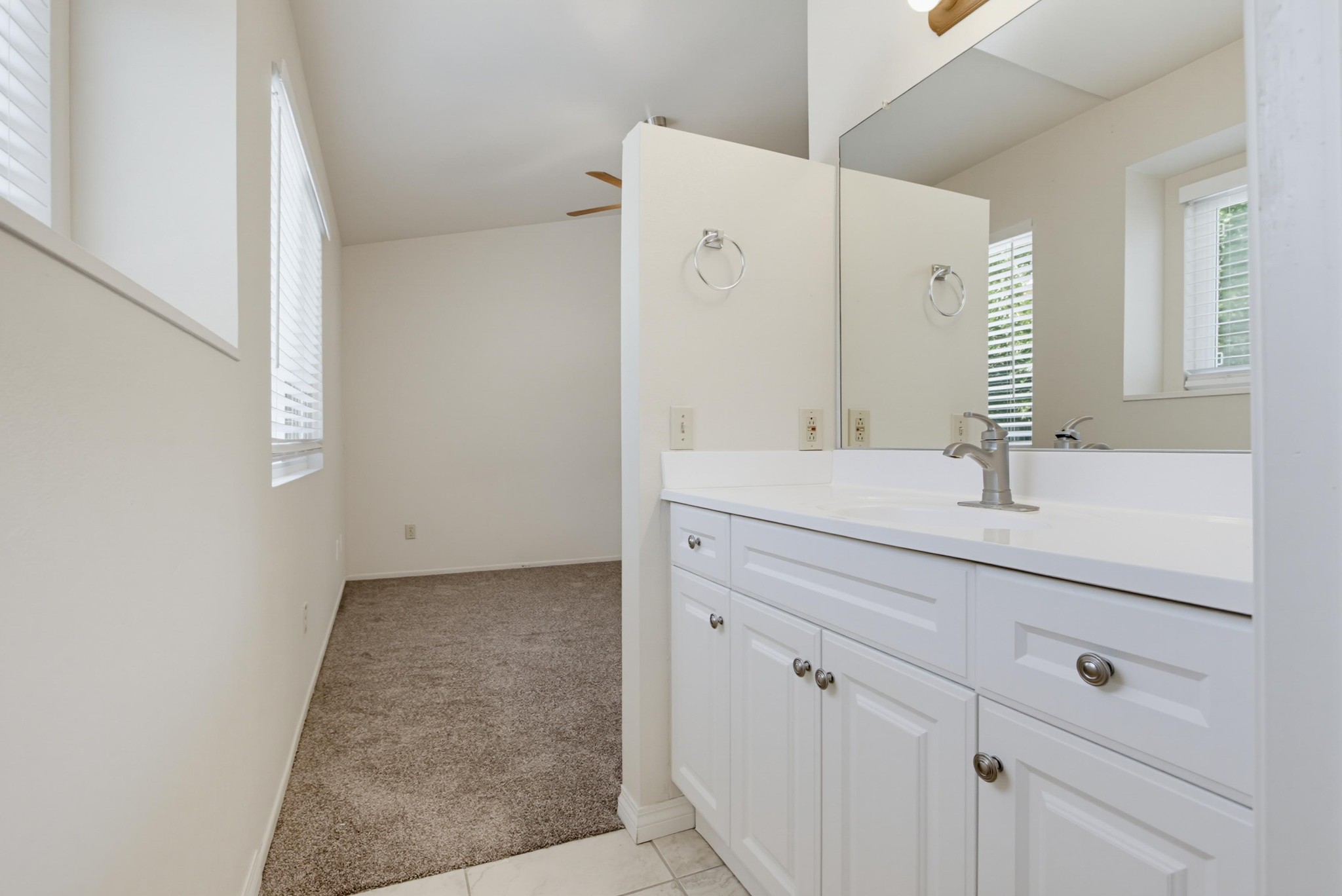 Virtual tour photo 33 of 42 for 5117 Greenbrook St