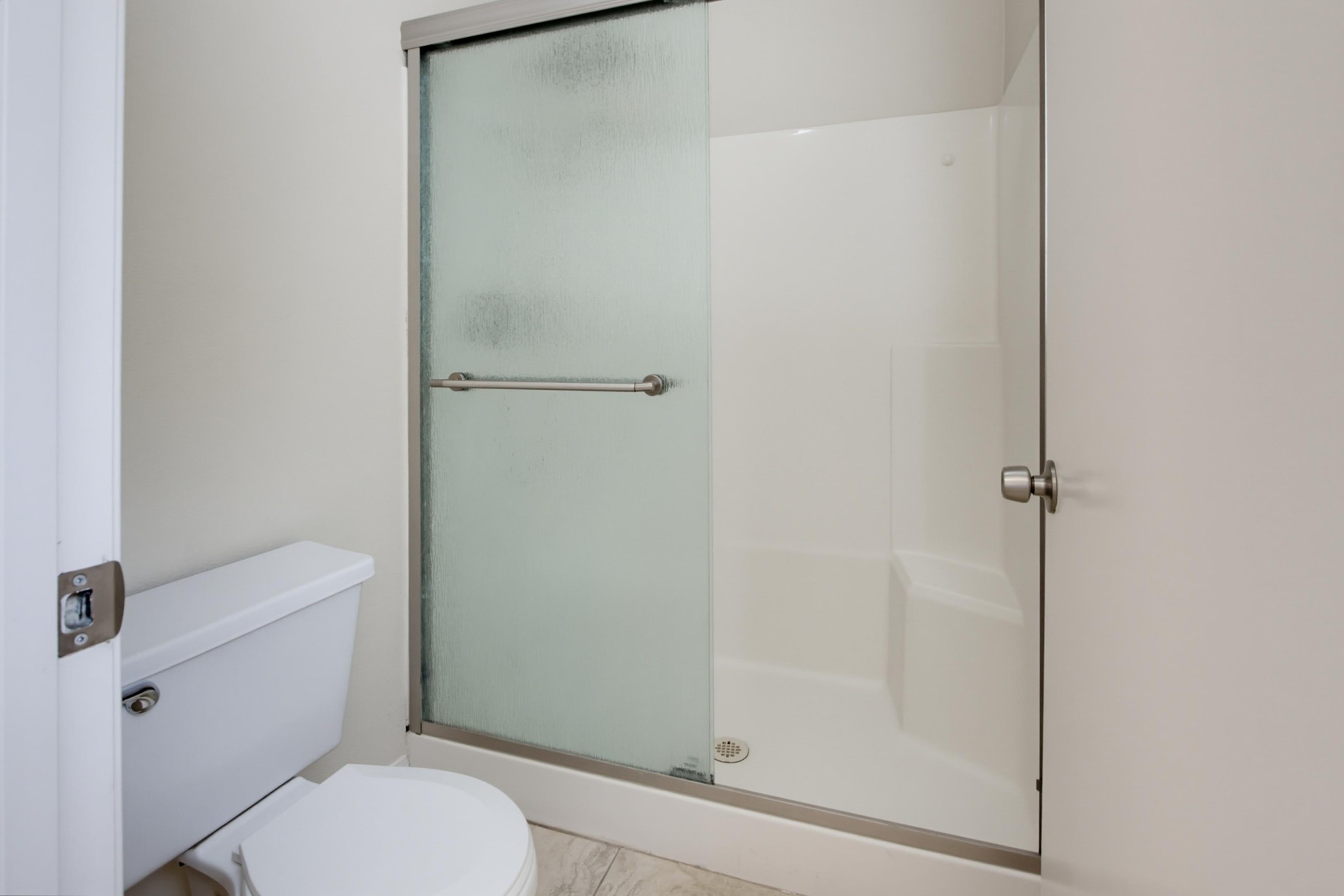Virtual tour photo 34 of 42 for 5117 Greenbrook St