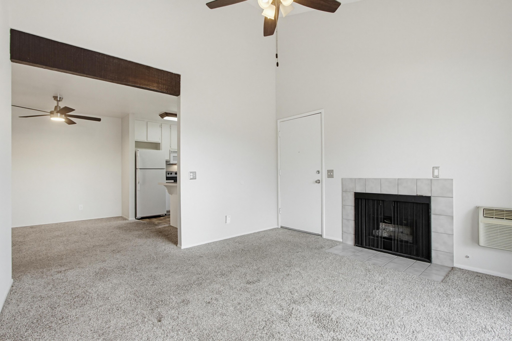 Virtual tour photo 9 of 42 for 512 Sandalwood Pl