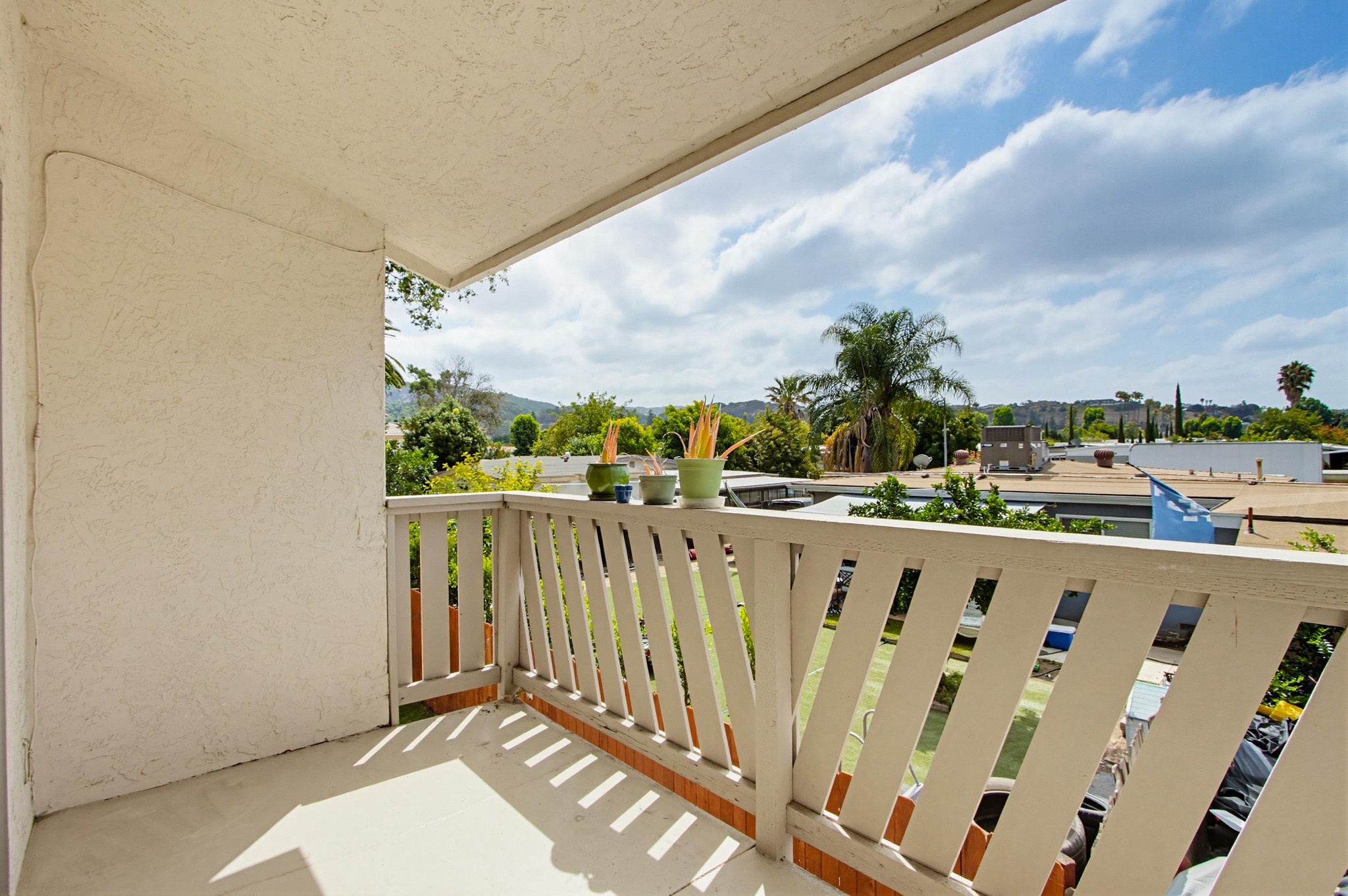 Virtual tour photo 36 of 42 for 512 Sandalwood Pl