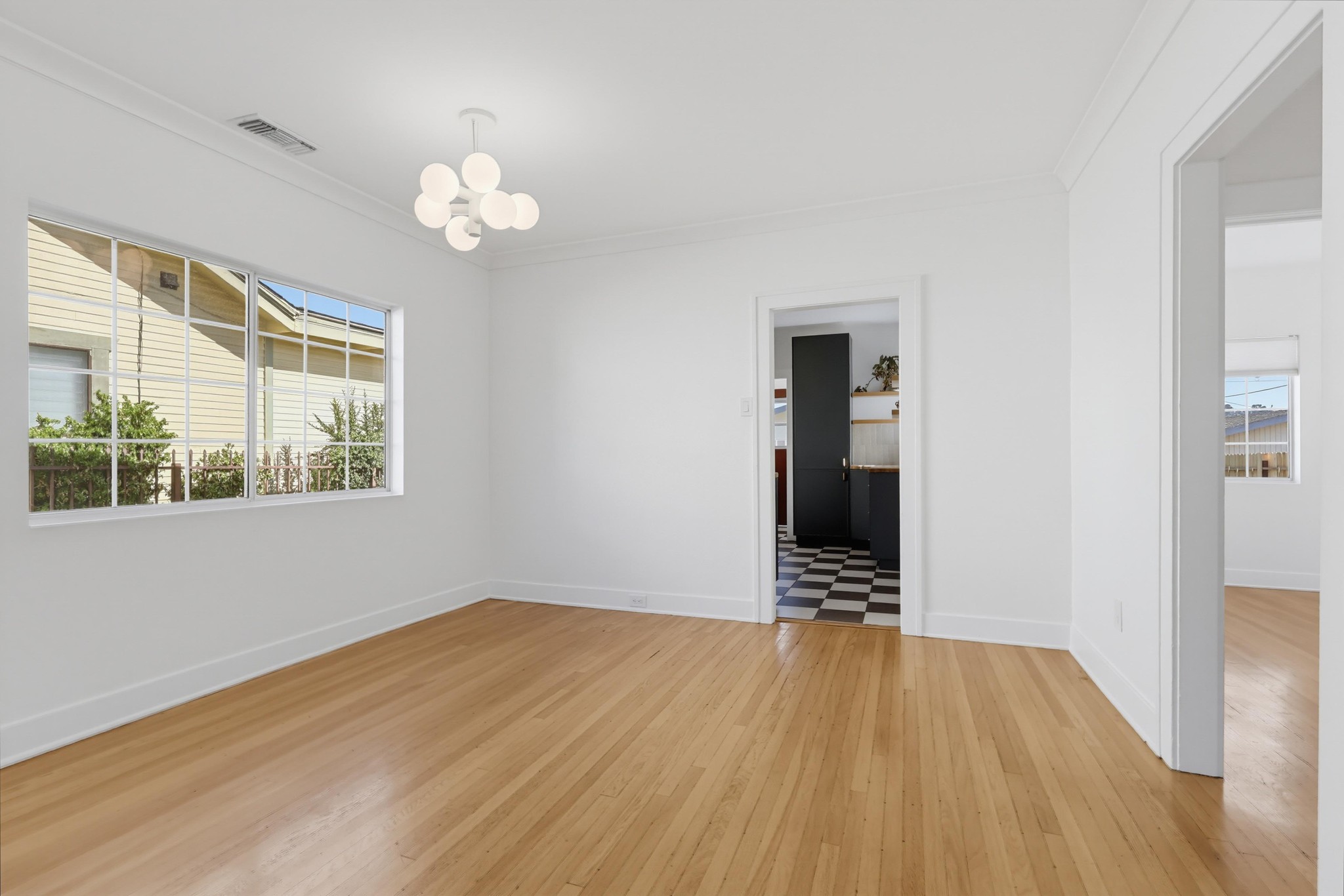Virtual tour photo 20 of 93 for 5124 Range View Ave