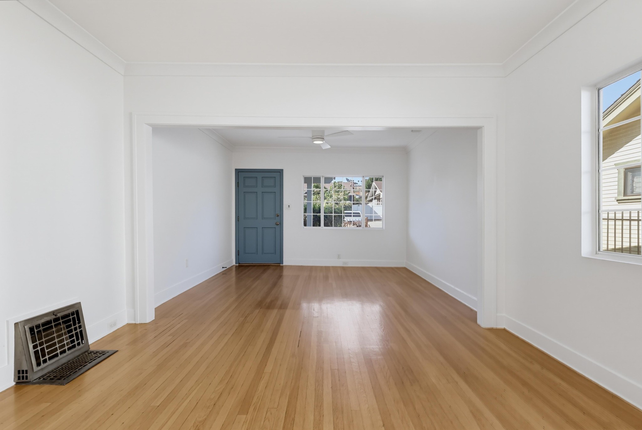 Virtual tour photo 23 of 93 for 5124 Range View Ave